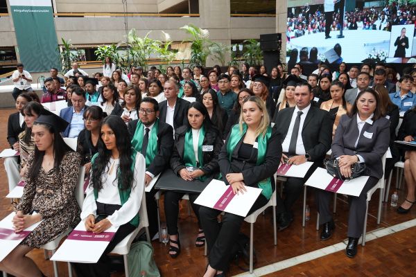 ceremonia-unadm-2024-egresados25EDE10EFA-E214-CBC3-64BC-1C86C8883094.jpg