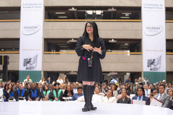 ceremonia-unadm-2024-2-0605B5A638A-E152-CF1E-9AA0-D3A30ADAD32E.jpg