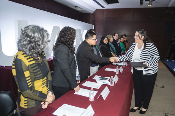 13-aniversario553FF9517E-9C8E-5762-FE11-42324F1F24E0.jpg