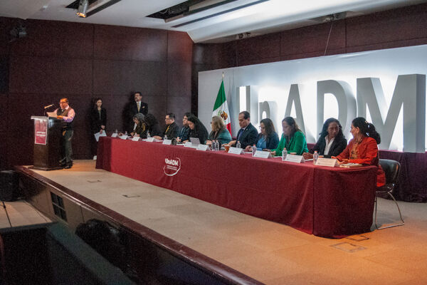 13-aniversario9D033B5C6-AF8B-385C-937D-BA8908D24B31.jpg