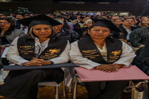 ceremonia-unadm-2025-2-egresados-0172A19182D-C456-99B1-5520-898E362AC785.jpg